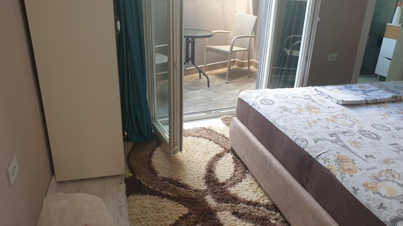 Apartman Sweet Dreams 3 นิส ภายนอก รูปภาพ