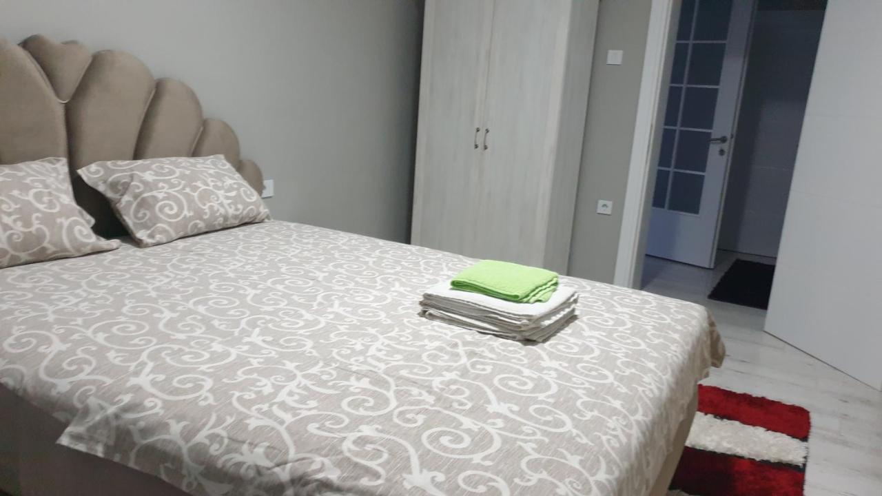 Apartman Sweet Dreams 3 นิส ภายนอก รูปภาพ